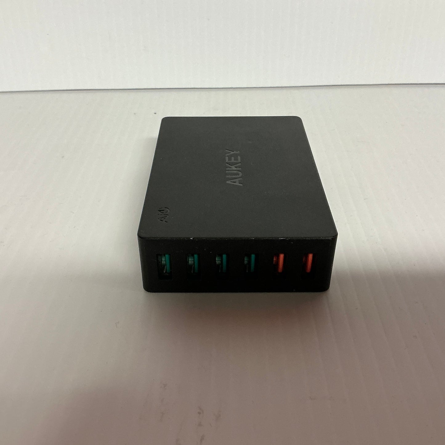 Aukey Charging Station