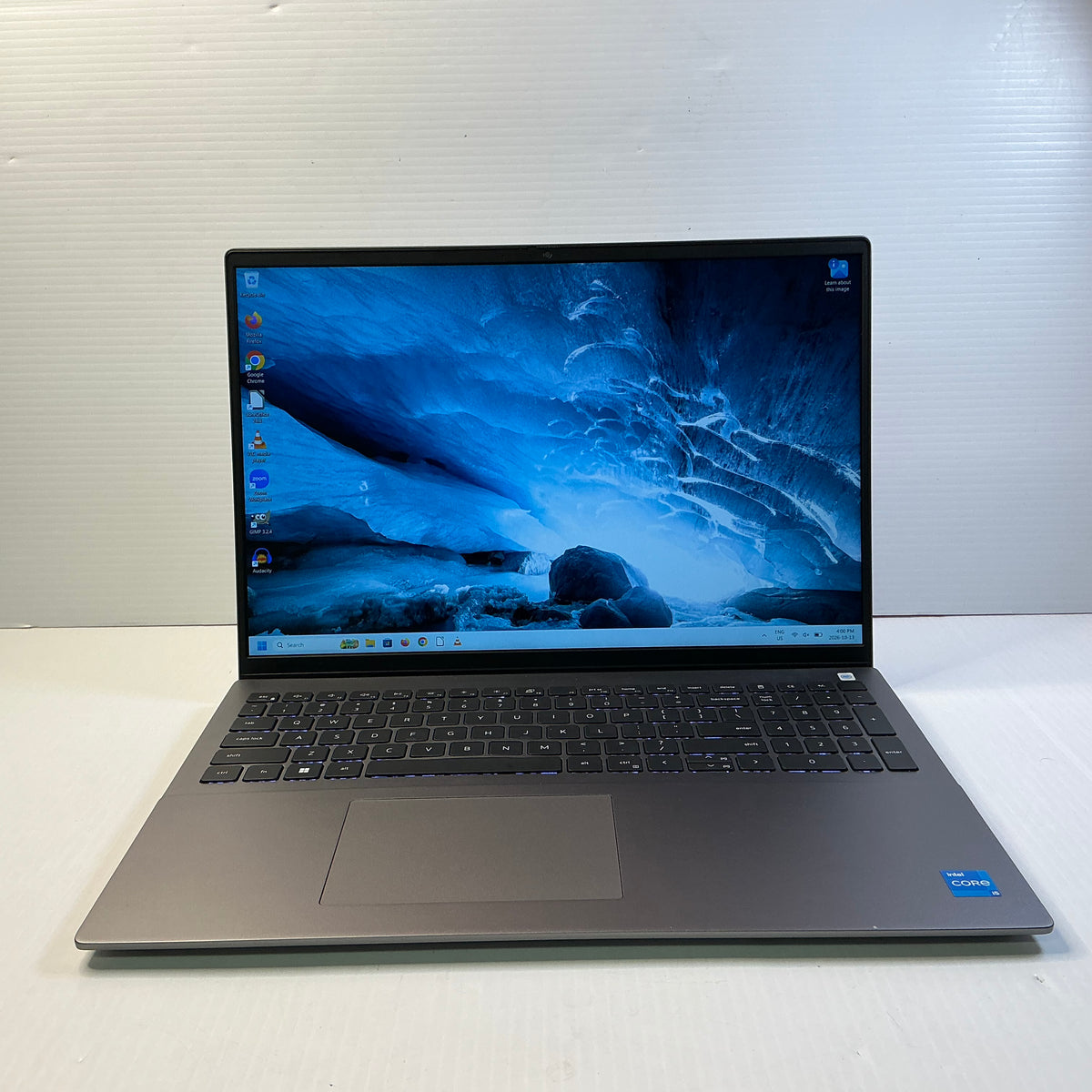 Dell Vostro 5620 S