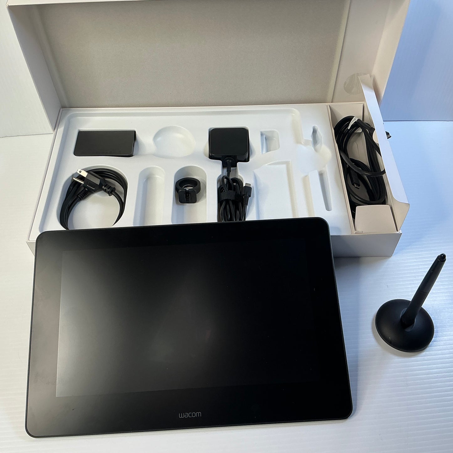 Wacom Cintiq Pro 13 Drawing Tablet