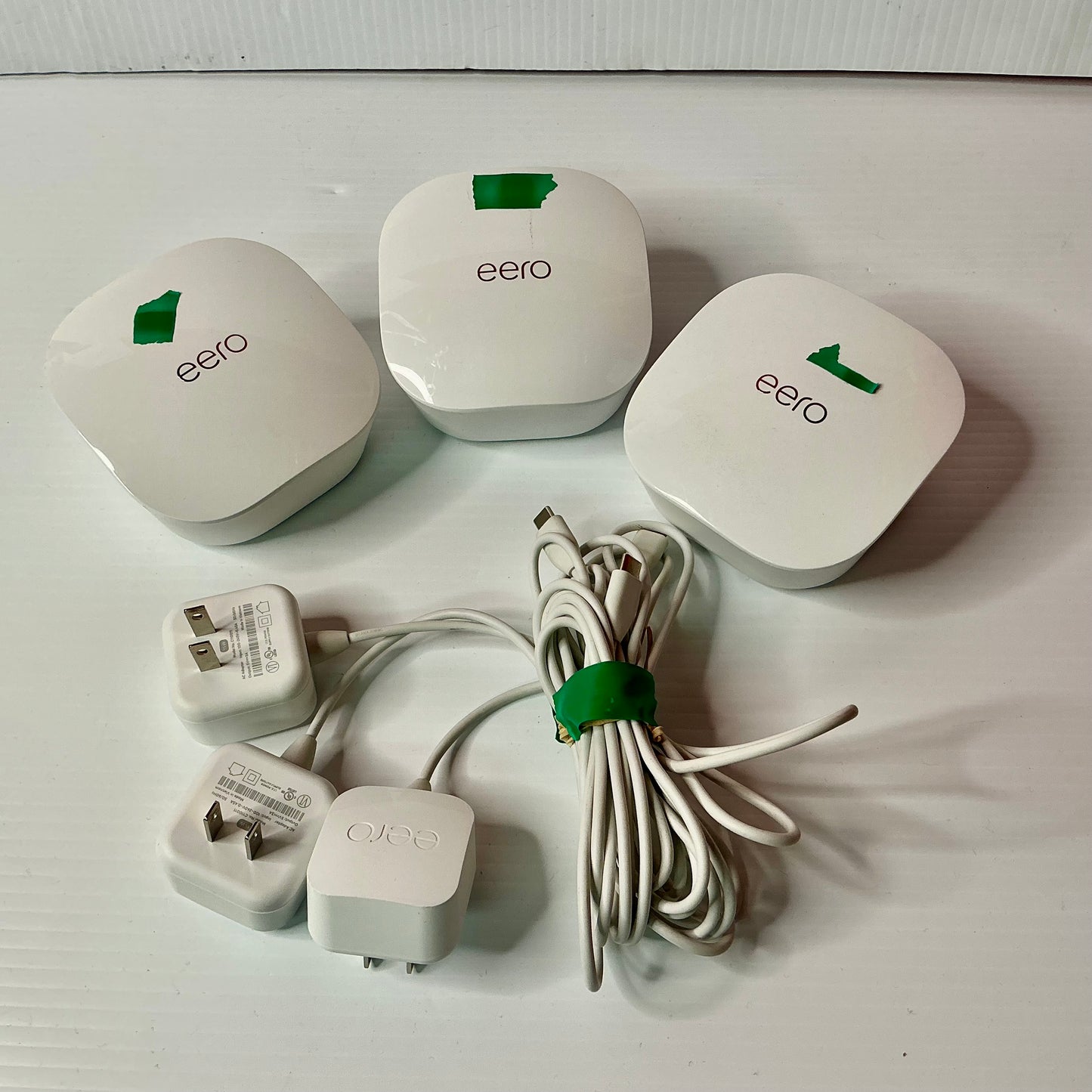 Eero Dual Band Mesh Wi-Fi Router Signal Extender 3-Pack Network System