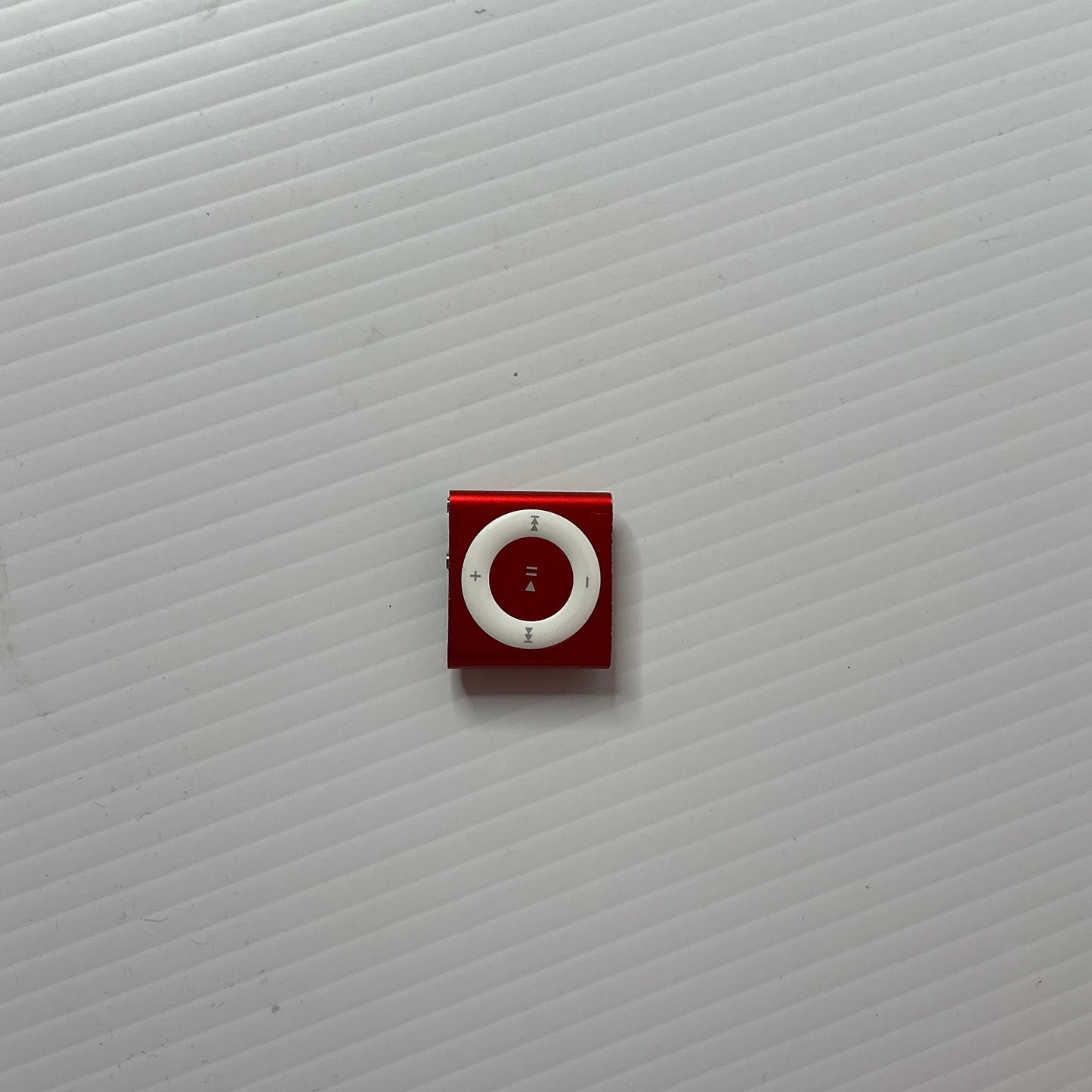 Apple iPod Shuffle Gen 4 (No Dock)