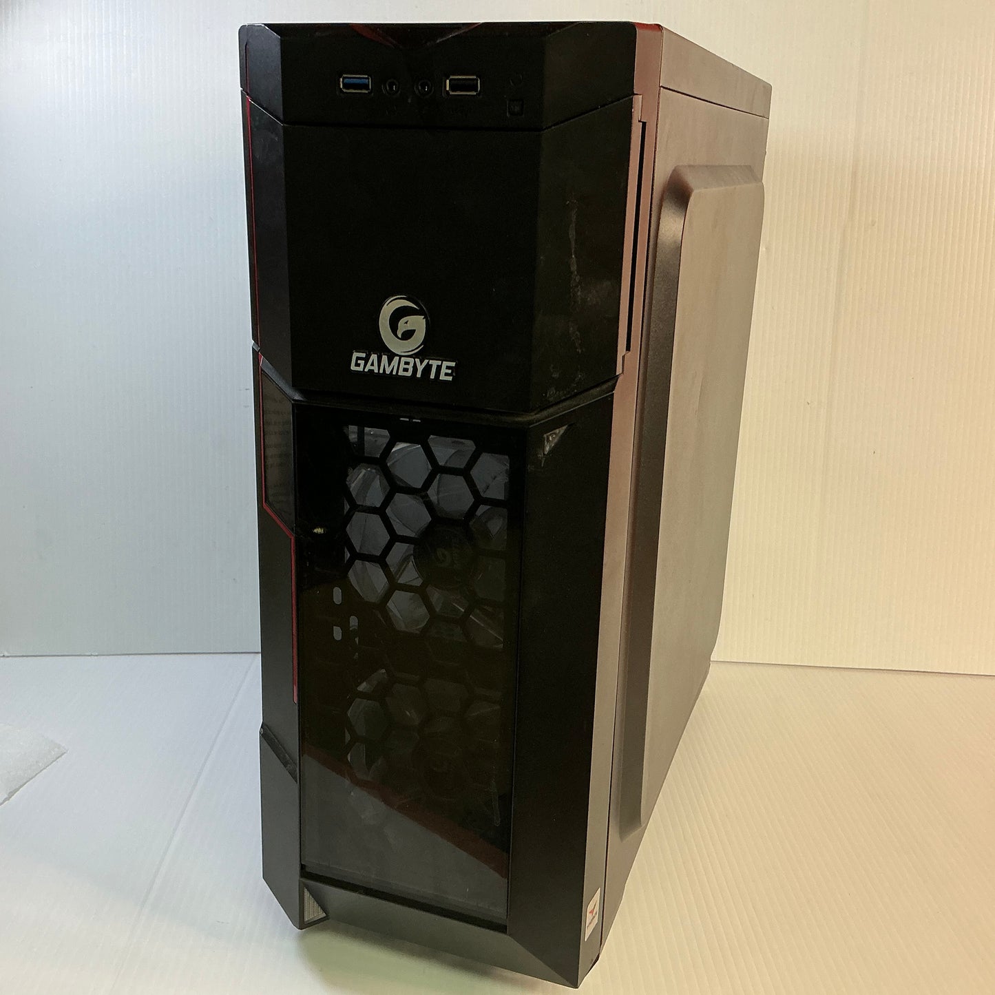 Gambyte Desktop Case
