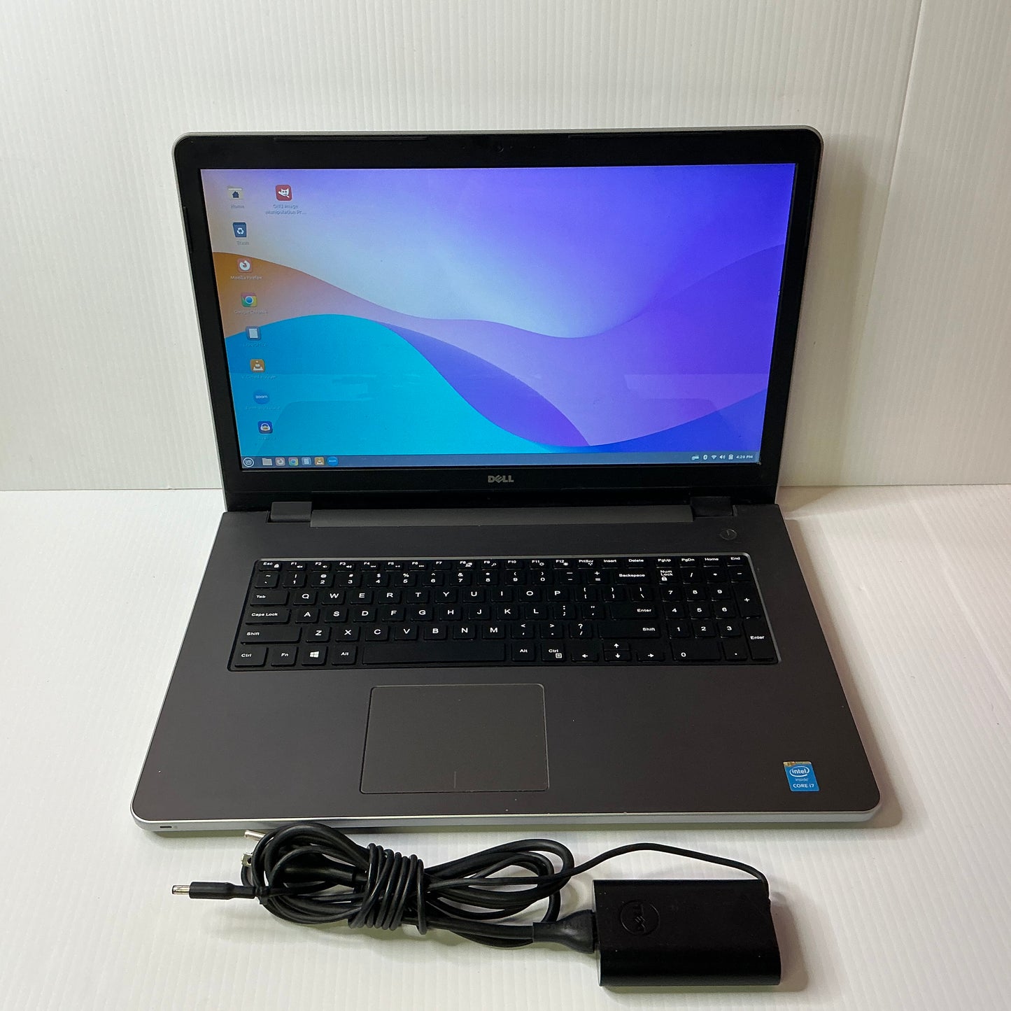 Dell Inspiron 5758