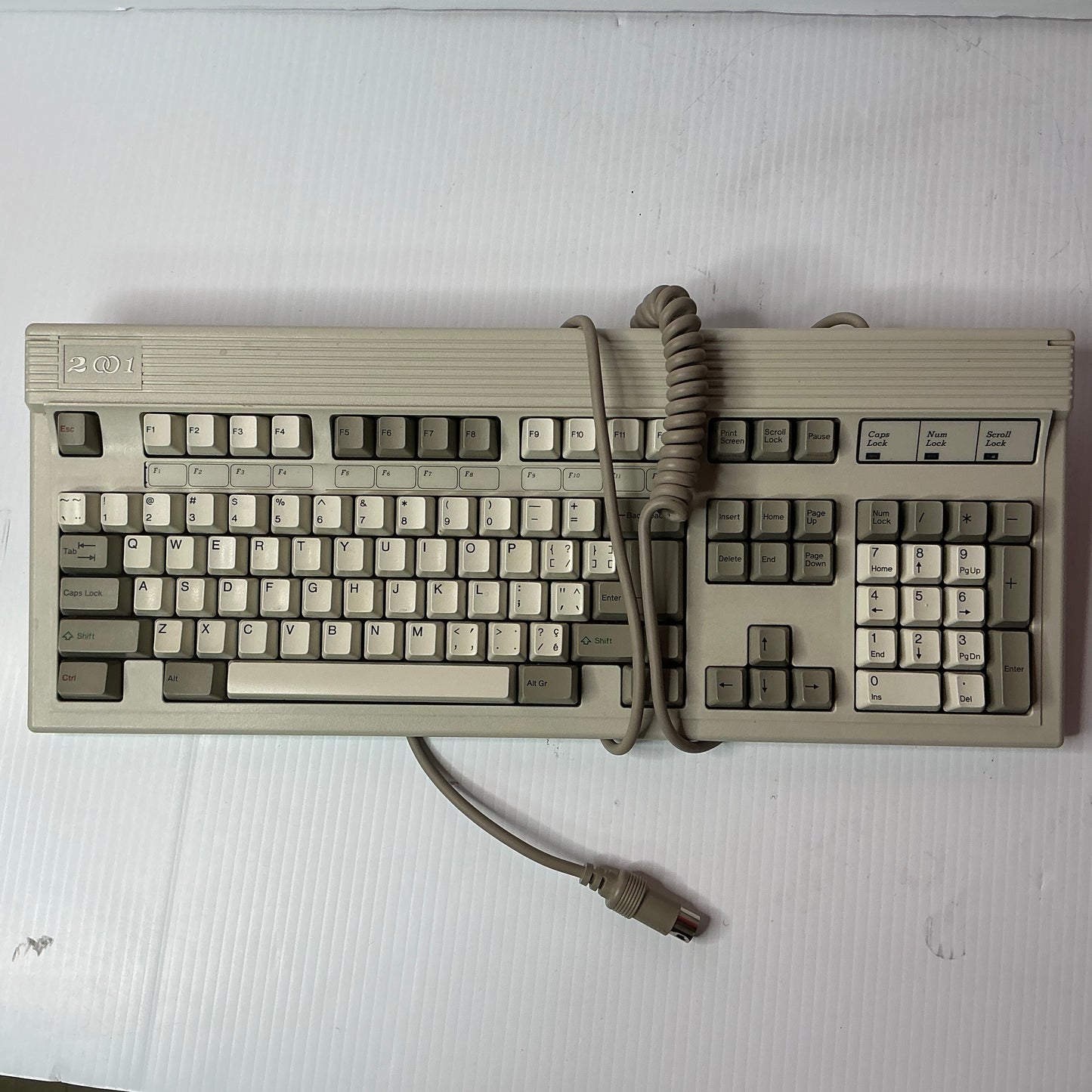 Focus FK-2001 Keyboard