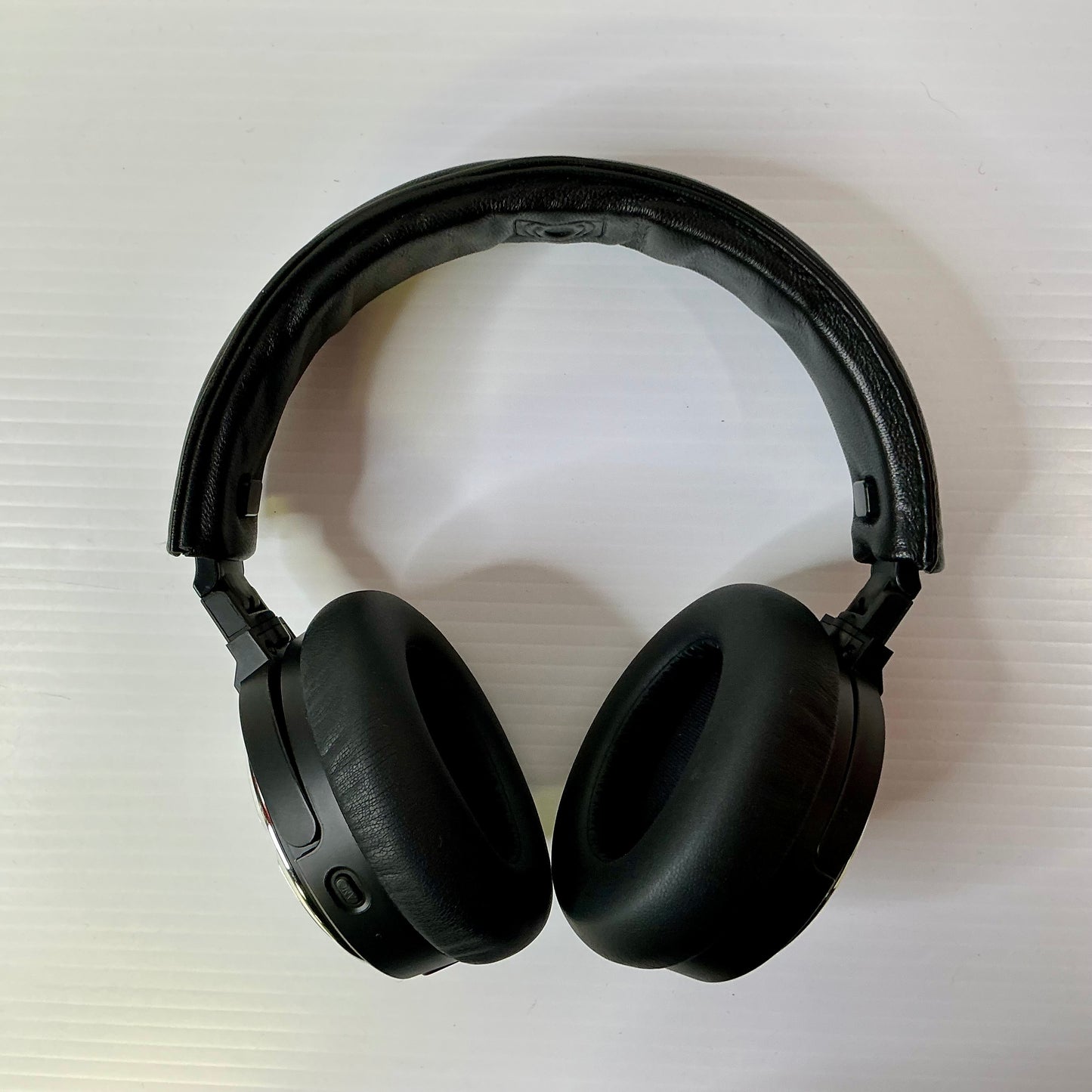 New Bee NB-10 Wireless Headphone