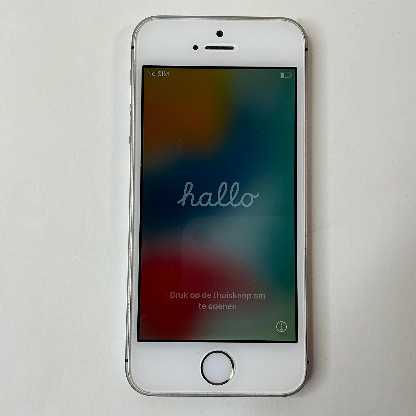 iPhone SE (1st Gen)