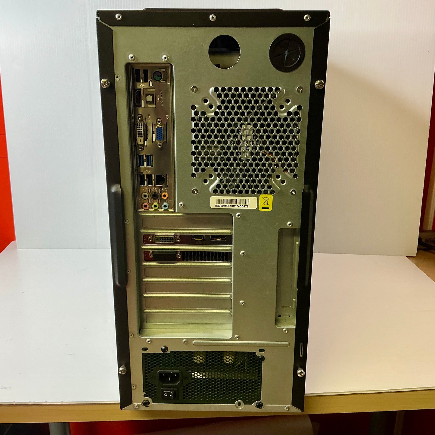Custom Gaming PC (1)