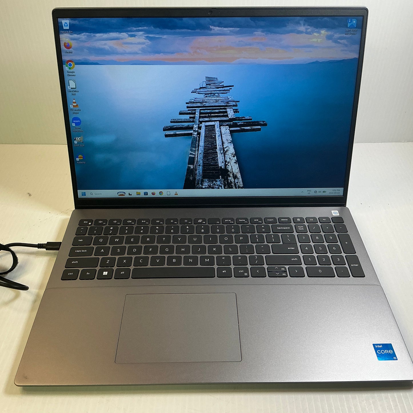 Dell Vostro 5620
