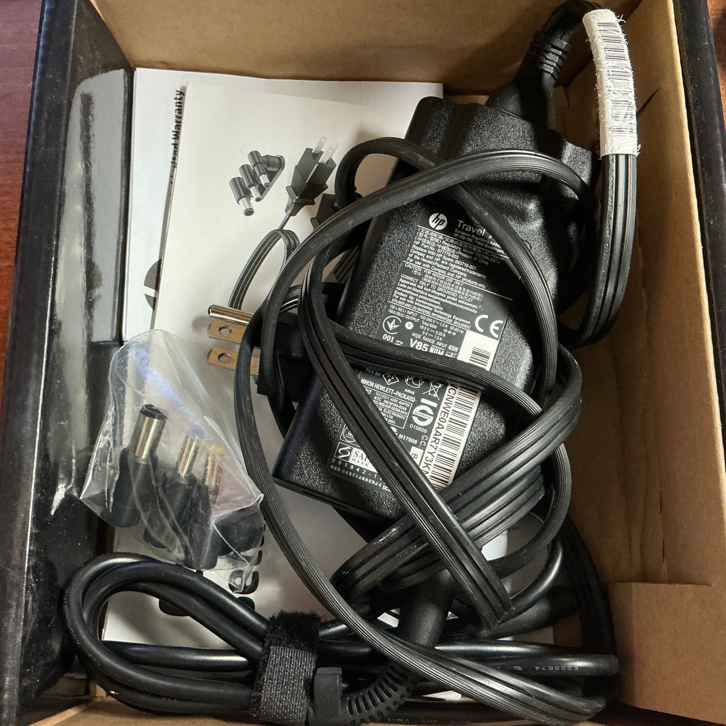 HP 65W Slim AC Adapter