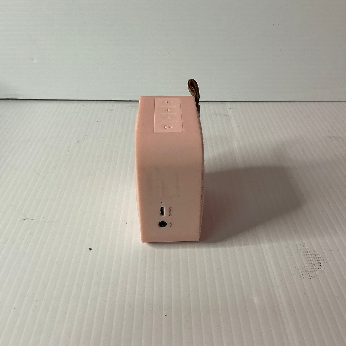 Generic Bluetooth Speaker Pink