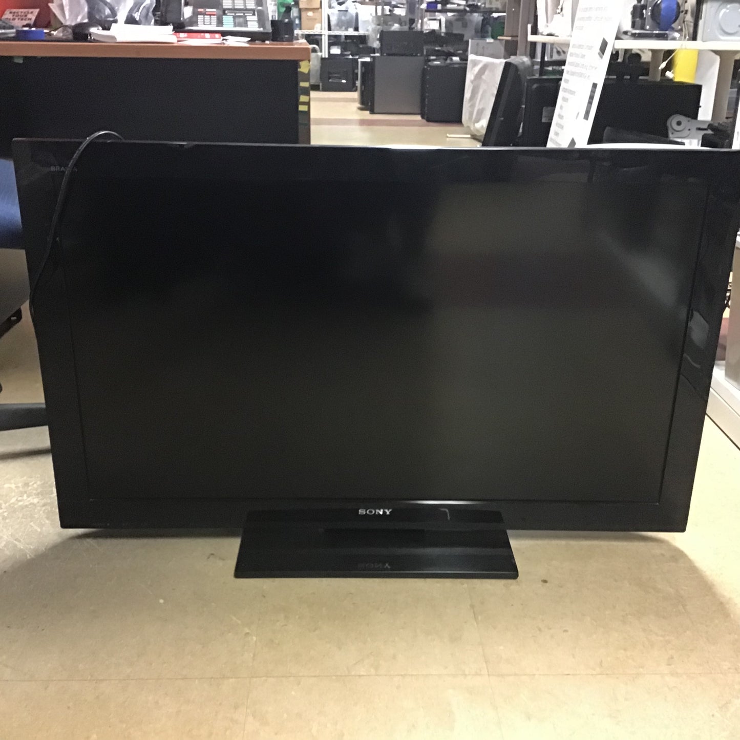 Sony Bravia KDL- 40BX420 Series HDTV