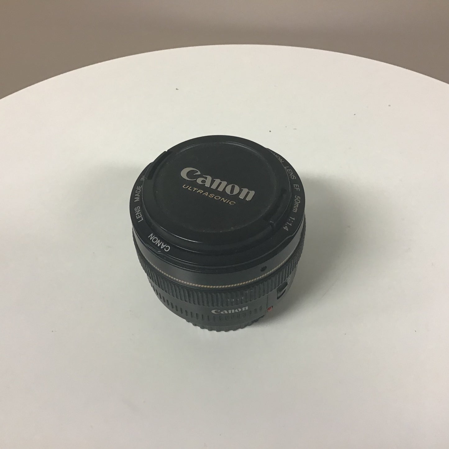 Canon EF 50mm f/1.4 USM Lens