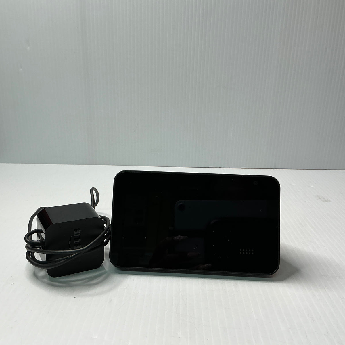 Amazon Echo Show 5 (1st Generation)