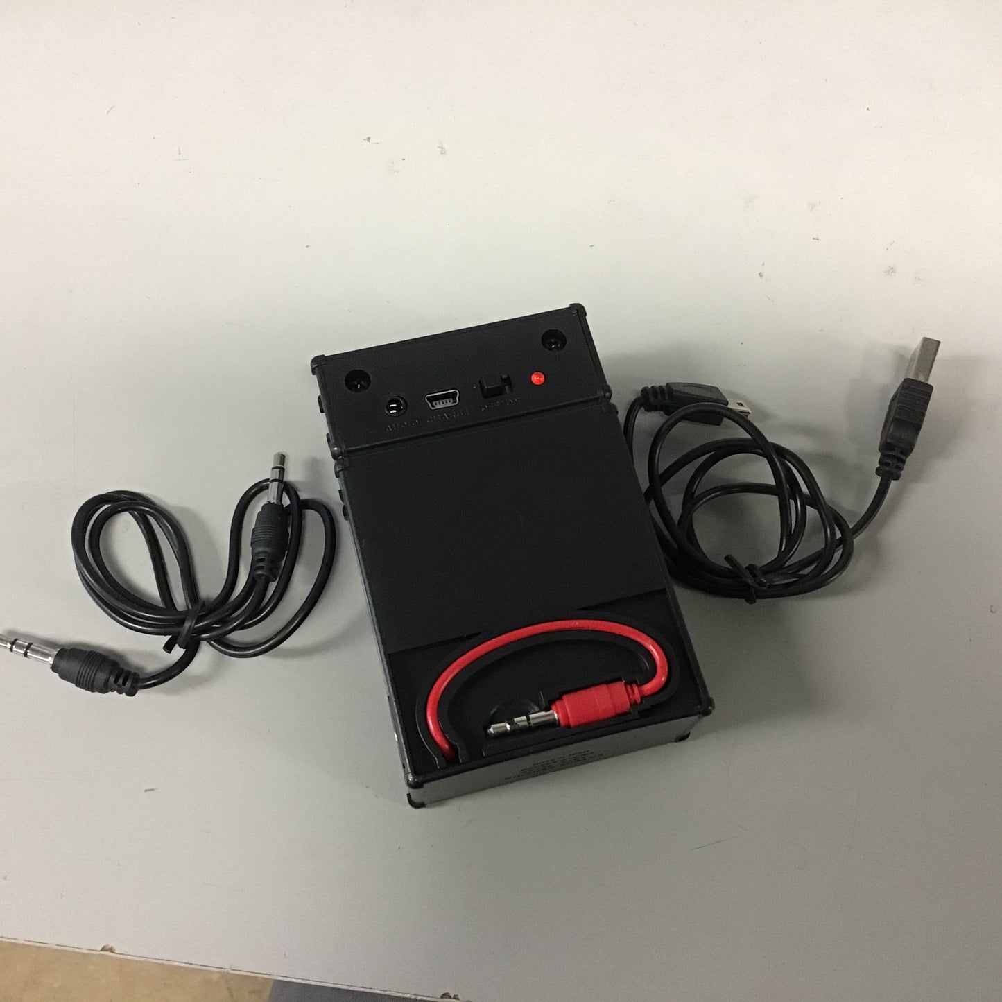 Budweiser Portable Audio/Aux Speaker