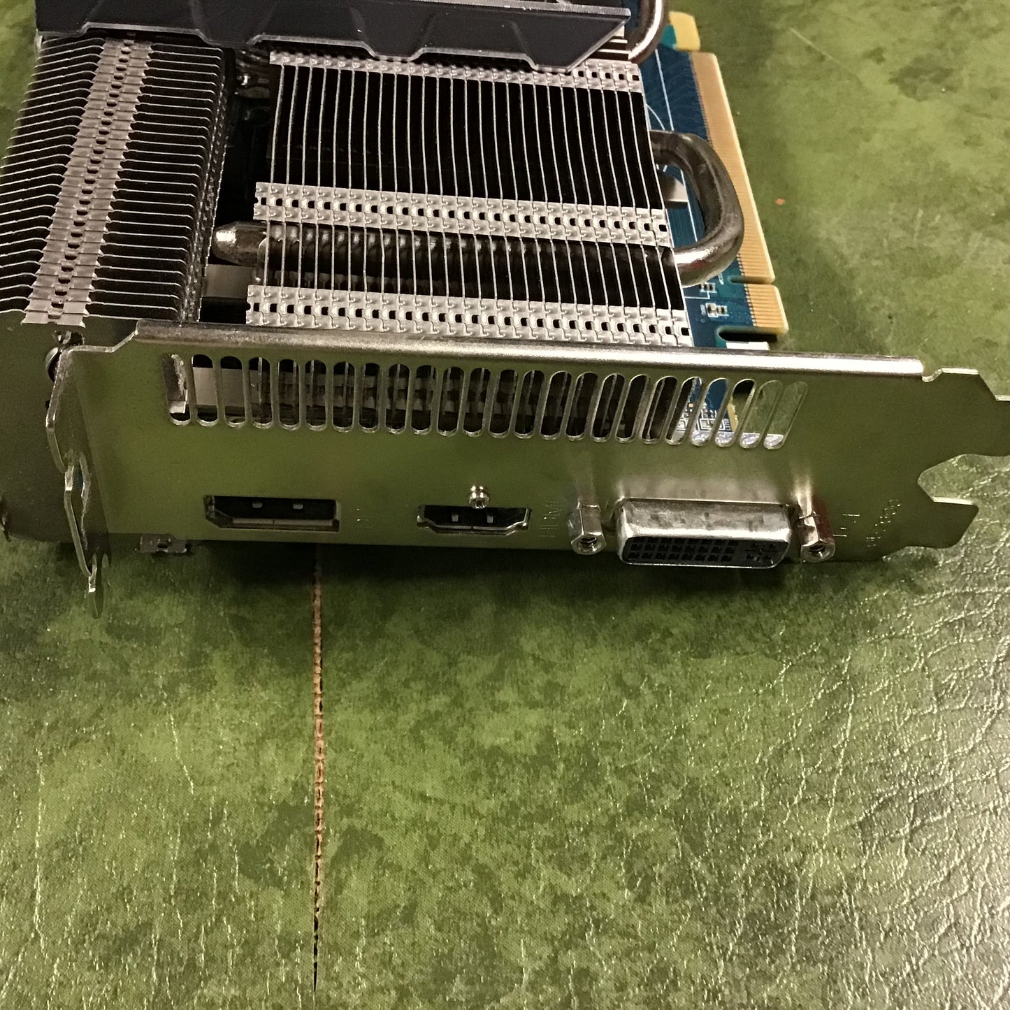 Sapphire HD 7750 Ultimate 1GB