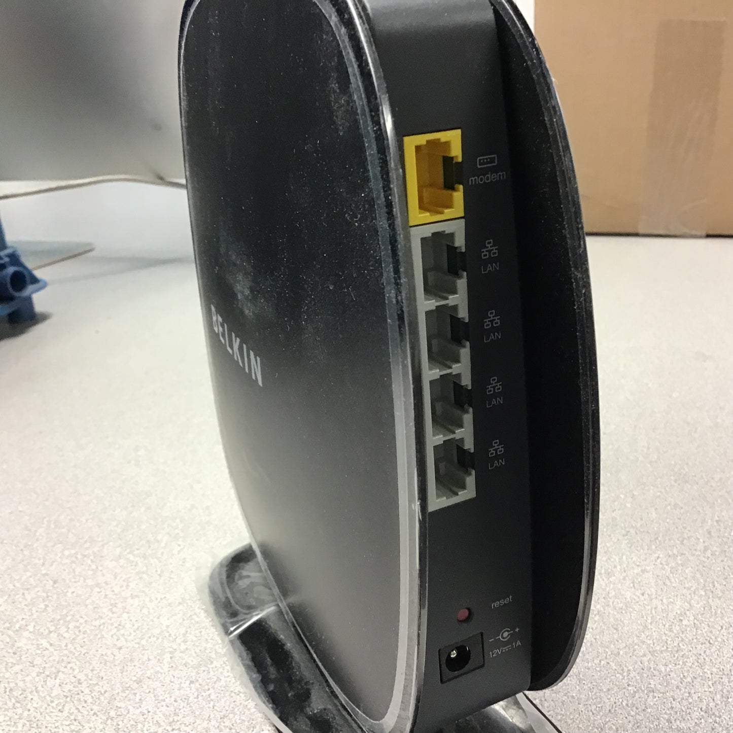 Belkin N450 DB Wireless Router