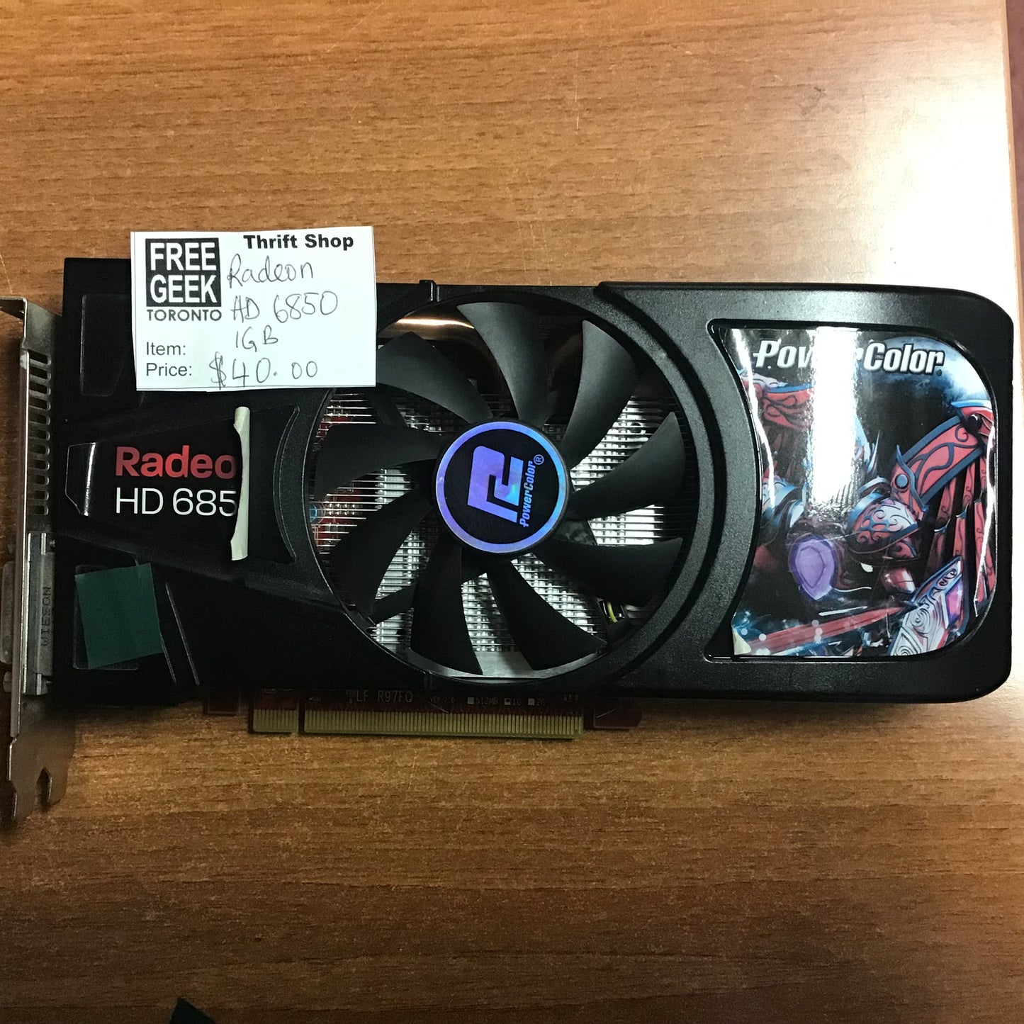 Radeon HD 6850 1GB