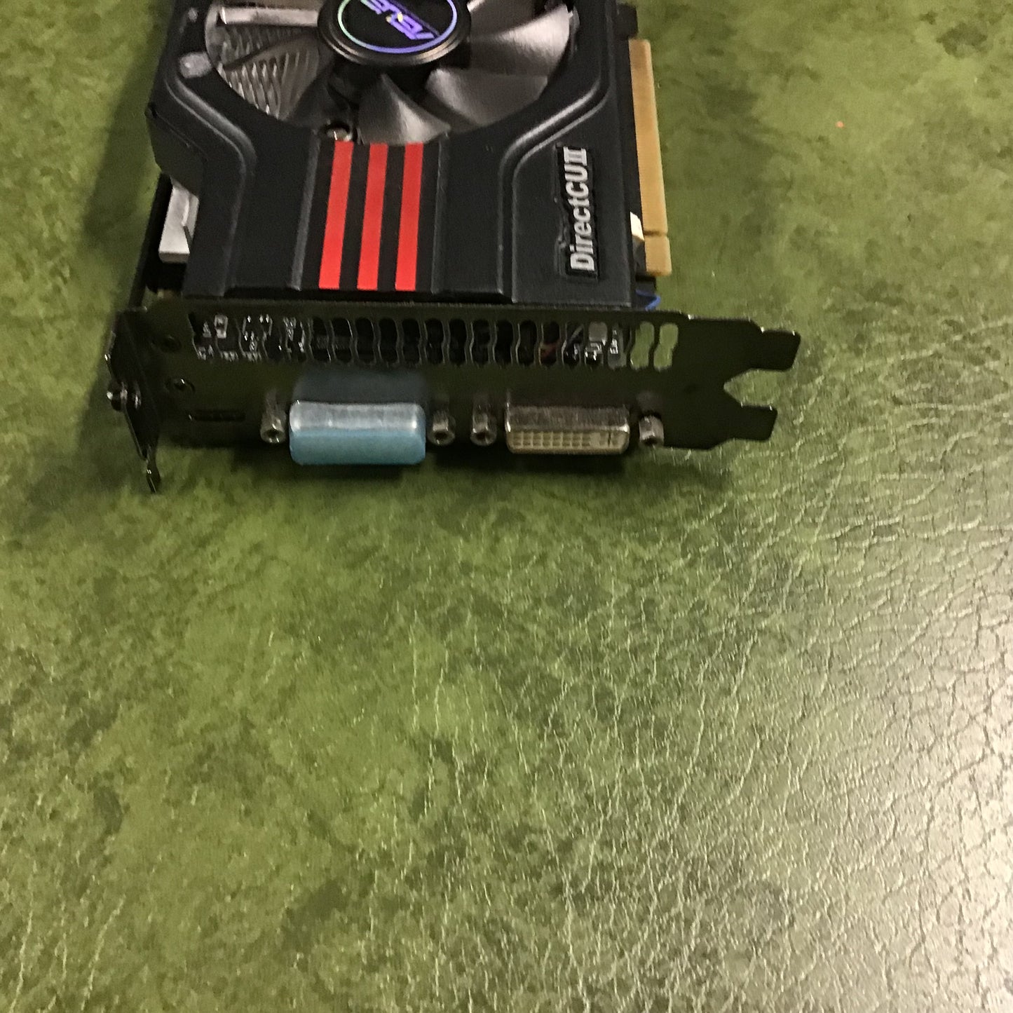 DirectCU II Asus GeForce GTX 560Ti 1GB