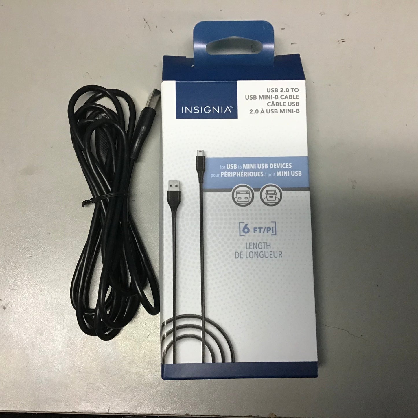 Insignia USB 2.0 to USB Mini-B Cable