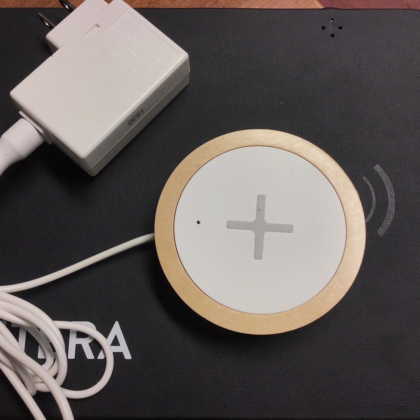 IKEA NORDMÄRKE wireless charger