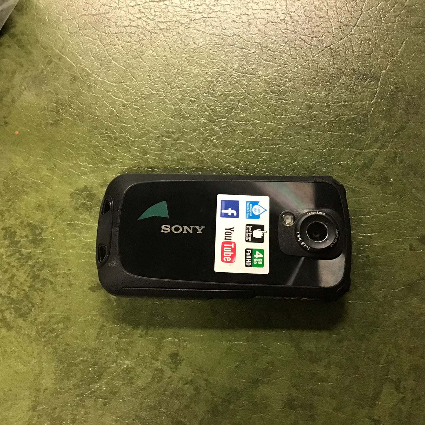 Sony MHS-TS22 Bloggie Sport Camcorder
