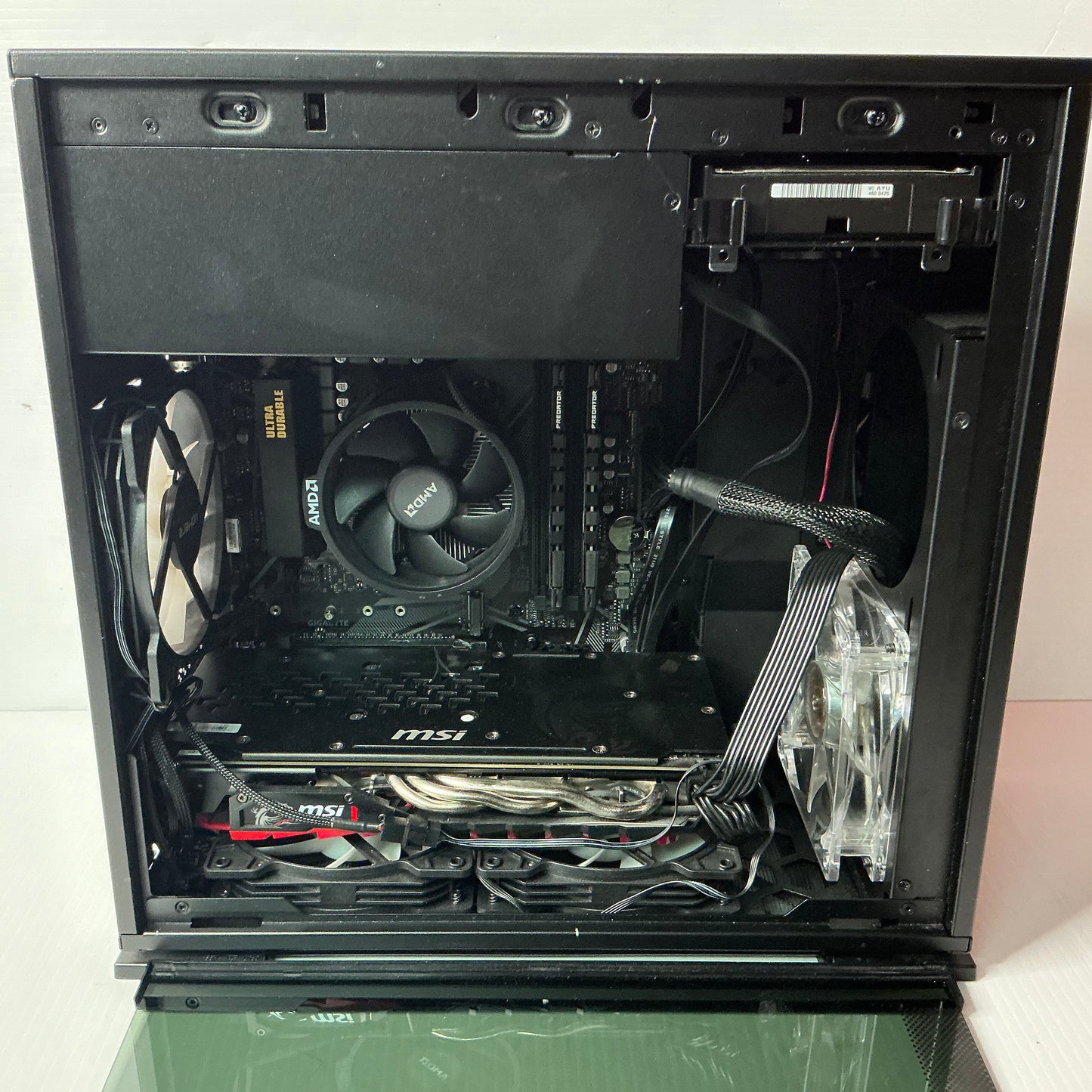 Gigabyte B550M DS3H Custom PC
