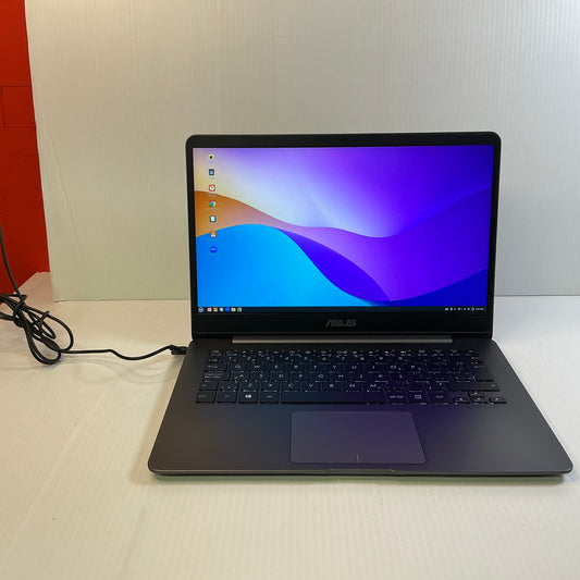 ASUS UX430UQ Laptop