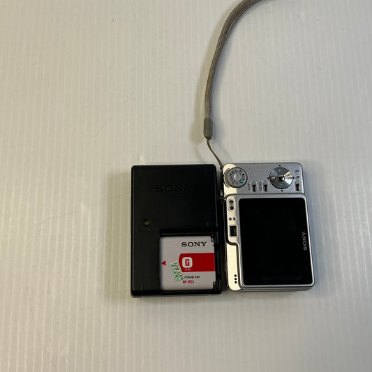 Sony Cyber-shot DSC-W55