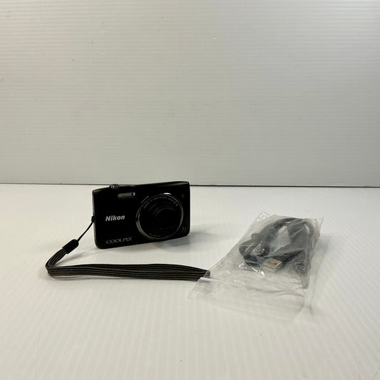 Nikon Coolpix S3500