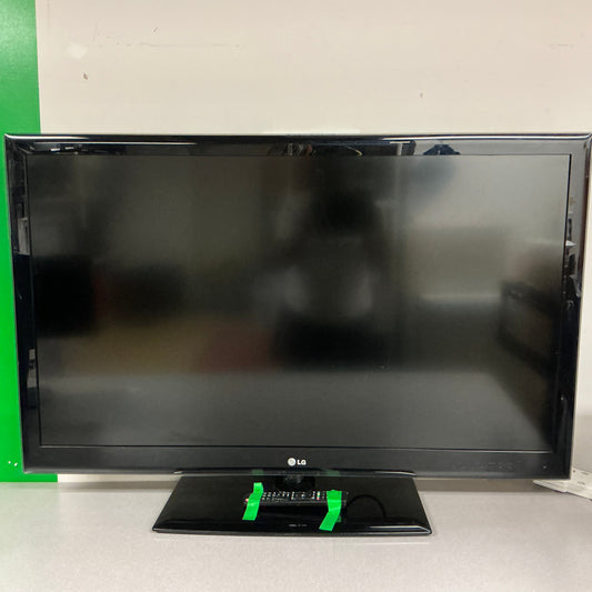 LG 47" LED LCD TV