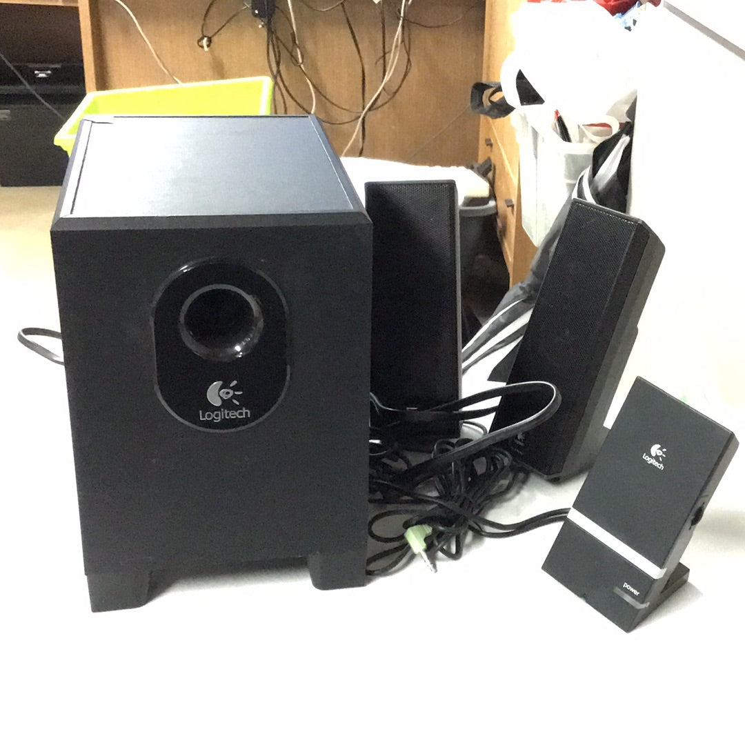 Logitech X-240