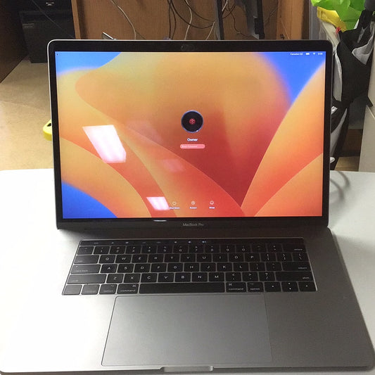 MacBook Pro 15" [2017]