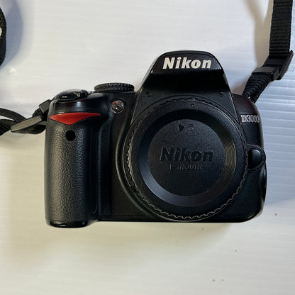 Nikon D3000 Camera Bundle