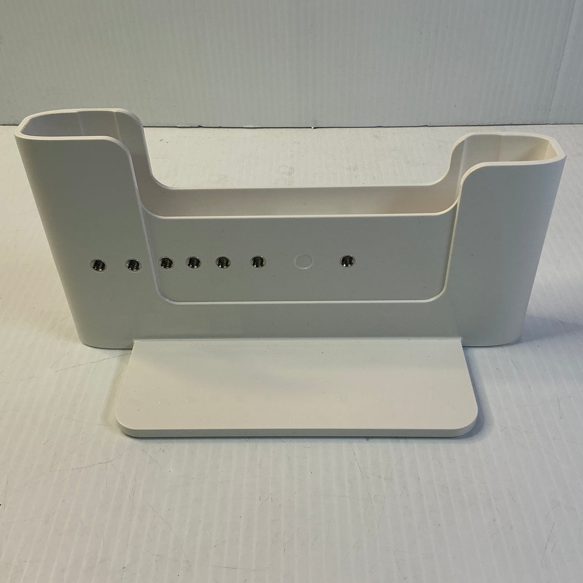 Apple Henge Dock