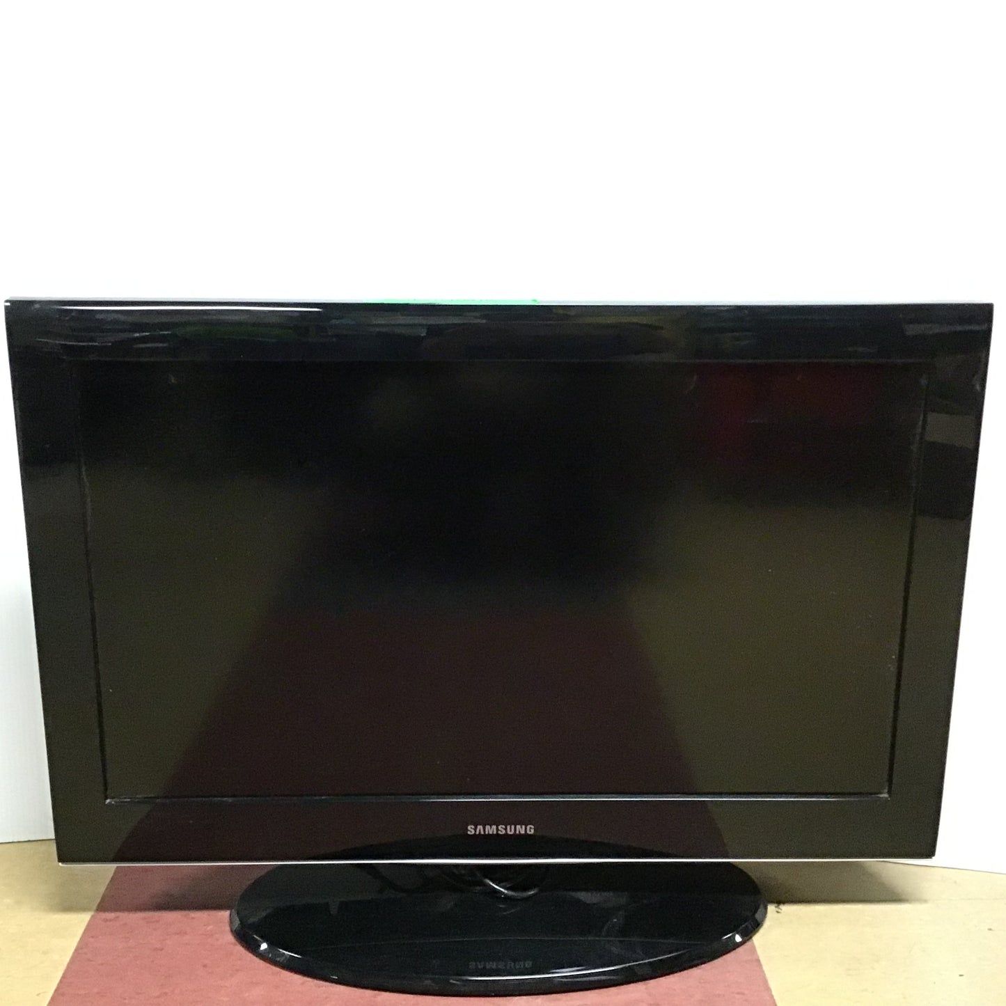 32" Samsung TV