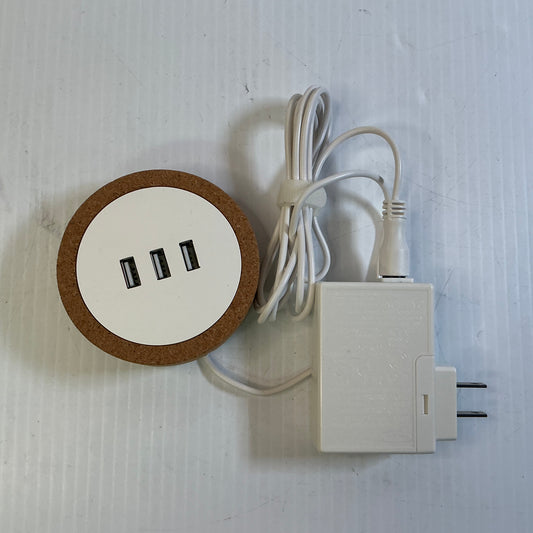 USB Class 2 3 Port Charger
