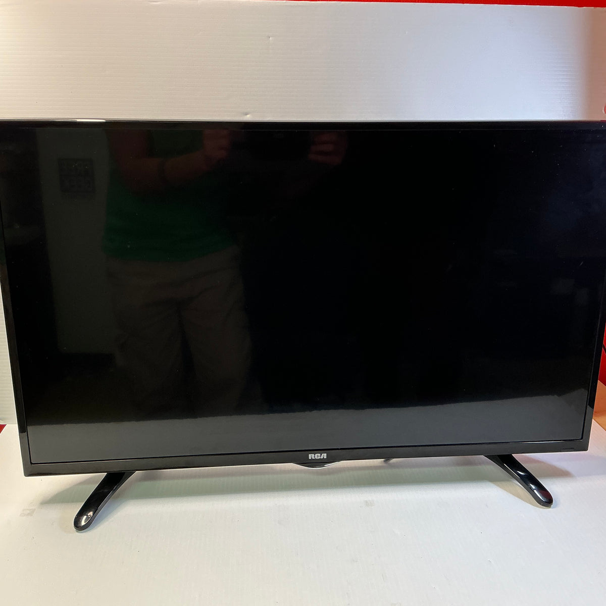 RCA 32inch TV