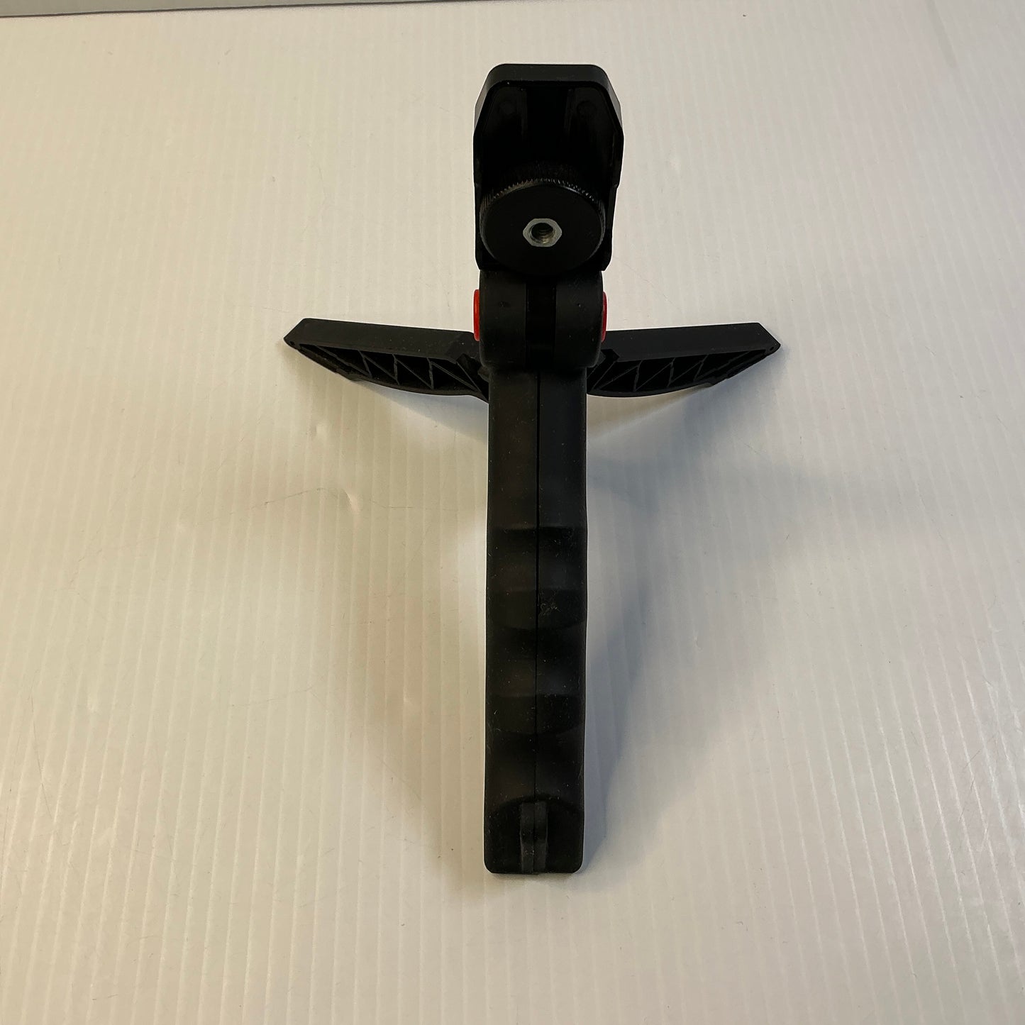 Handheld Tripod
