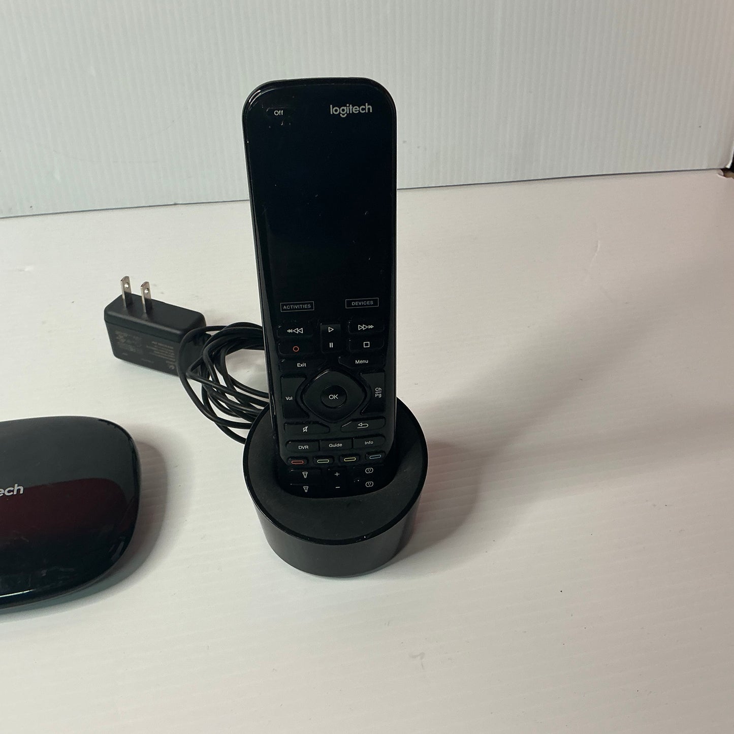 Logitech Harmony Elite and Hub