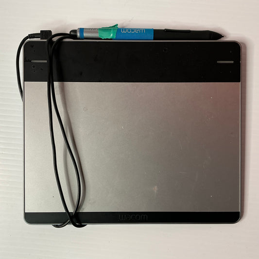 Wacom CTH-480 Graphics Drawing Tablet