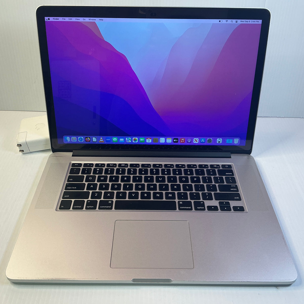Apple MacBook Pro (Mid-2015)