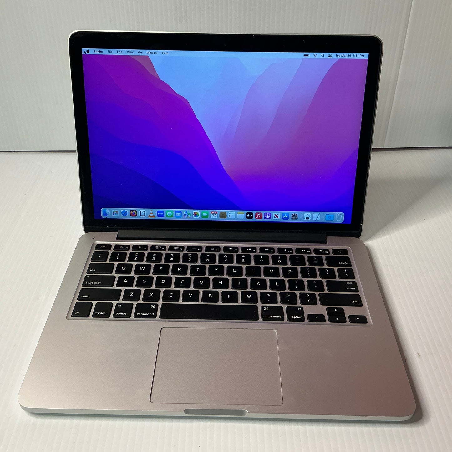 Apple MacBook Pro 13" [Early 2015]