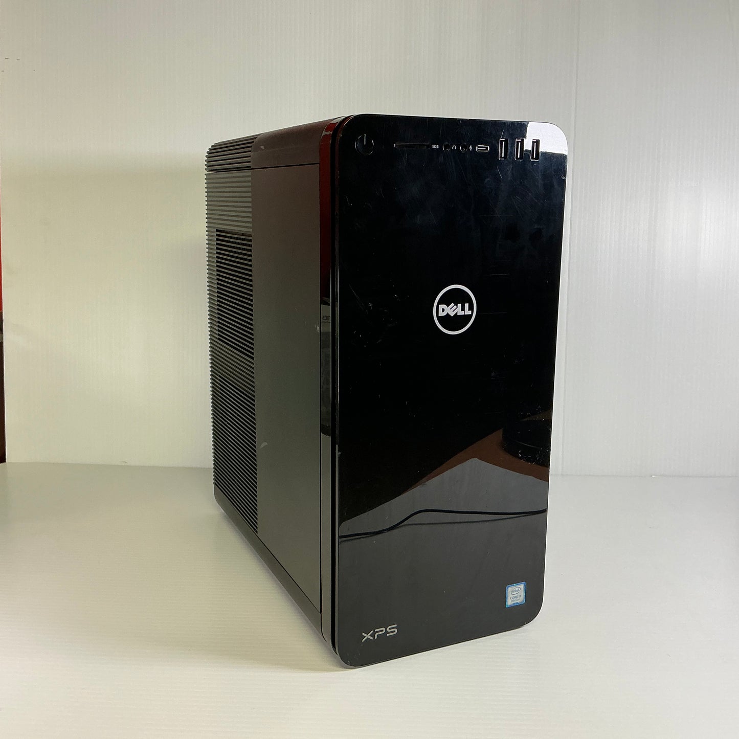 Dell XPS 8930