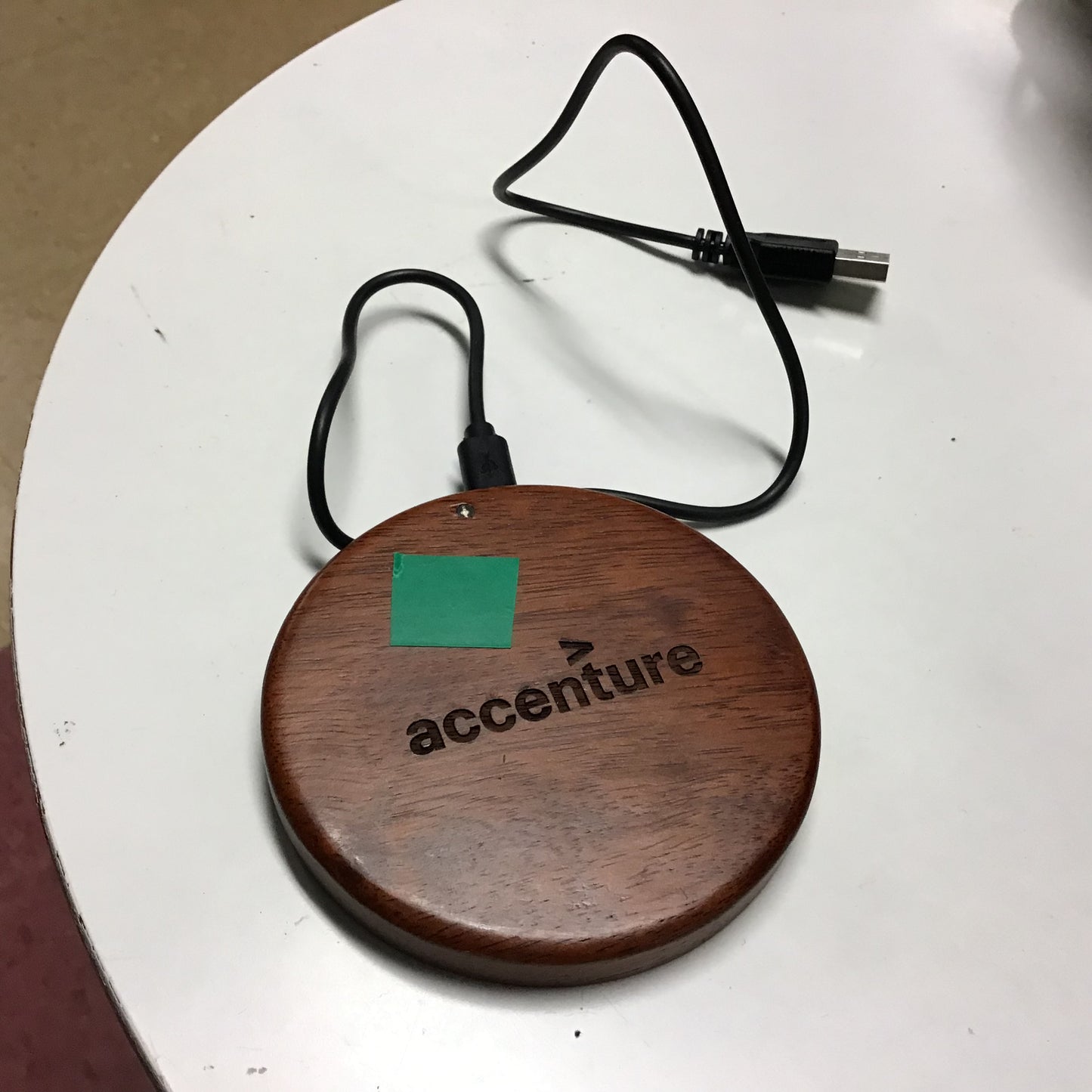 accenture wireless charger