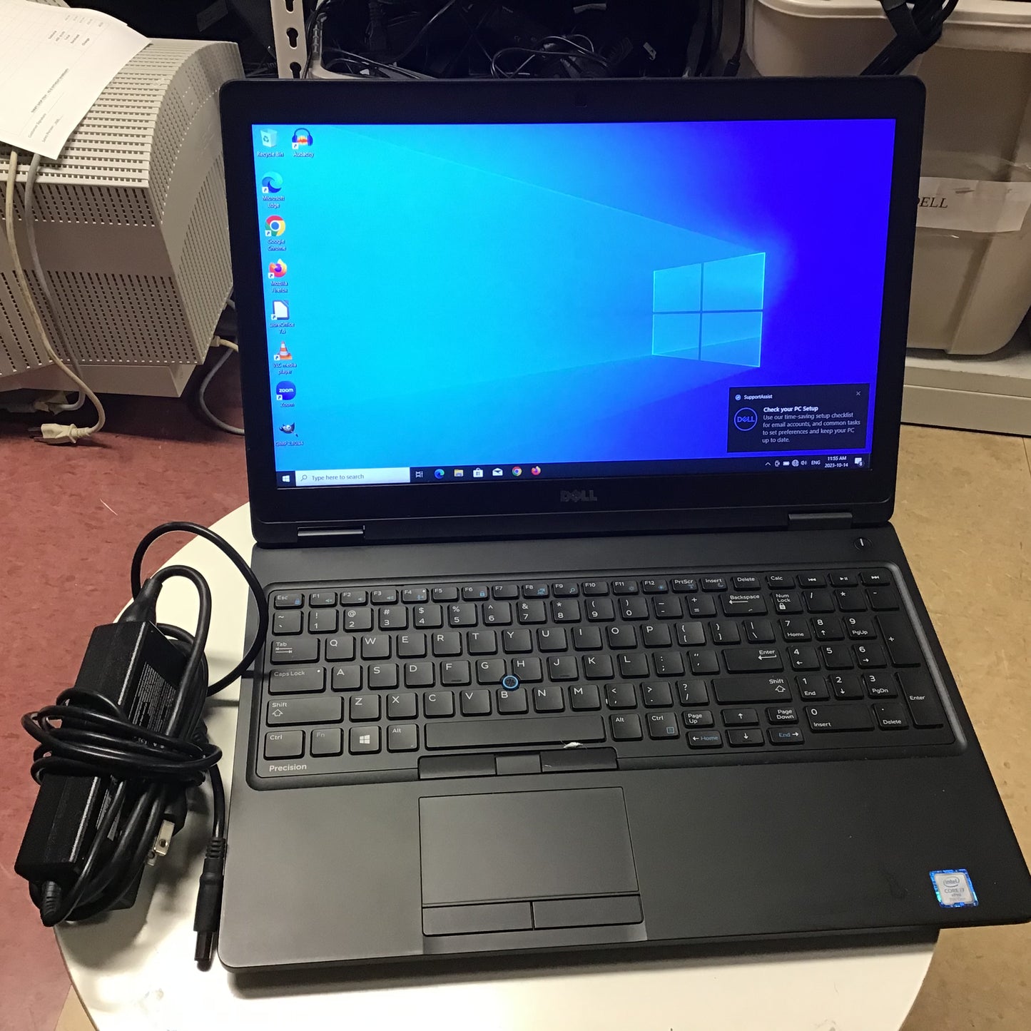 Dell Precision 3520