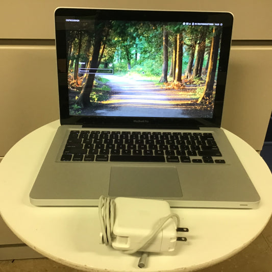 Apple MacBook Pro [ Early-2011]