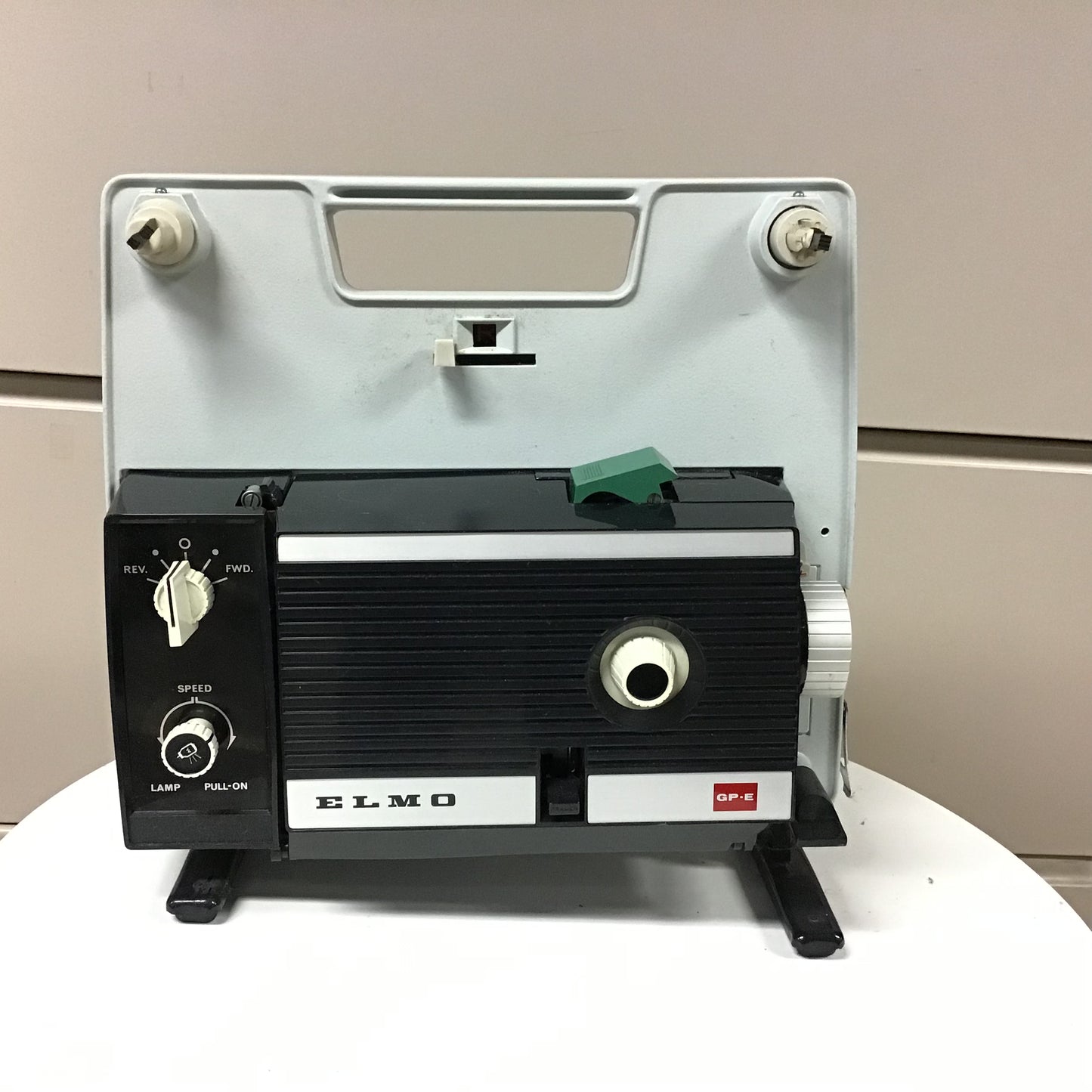 ELMO 8 mm GP-E movie projector Vintage
