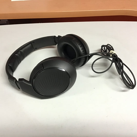 Headphones Sennheiser hd200 pro