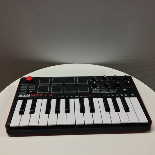 Portable MIDI Controller MPK Mini mkII