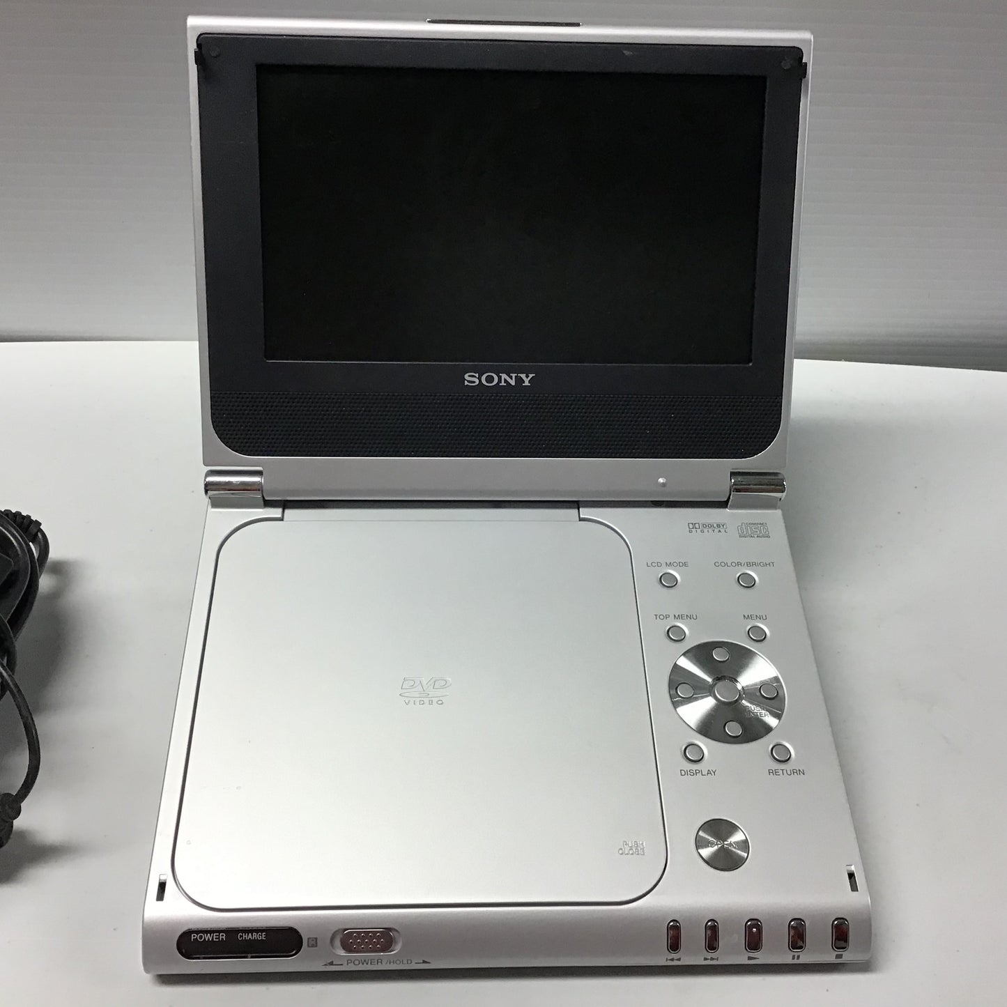 Sony DVP-FX705 Portable DVD Player with Screen